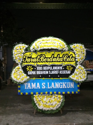 Papan Bunga Duka di Tiwugalih
